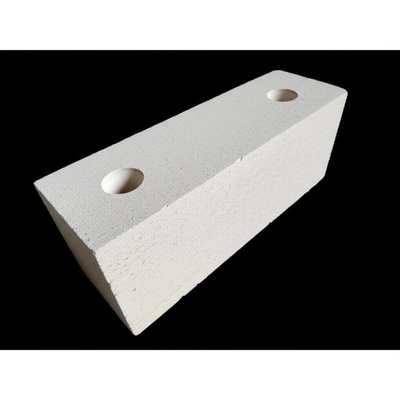 شراء Smooth Surface High Alumina Refractory Brick Porosity Below 22% Suitable for High Temperature Applications online manufacture
