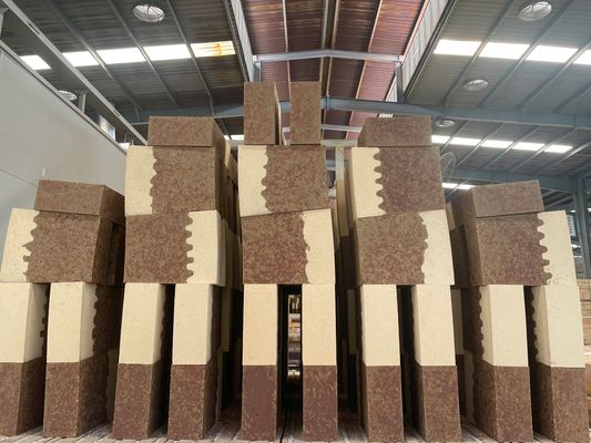 1650C البوكسيت السيليكا الطوب المتعدد للأفران الاسمنتية الطوب العازل عالي درجة الحرارة